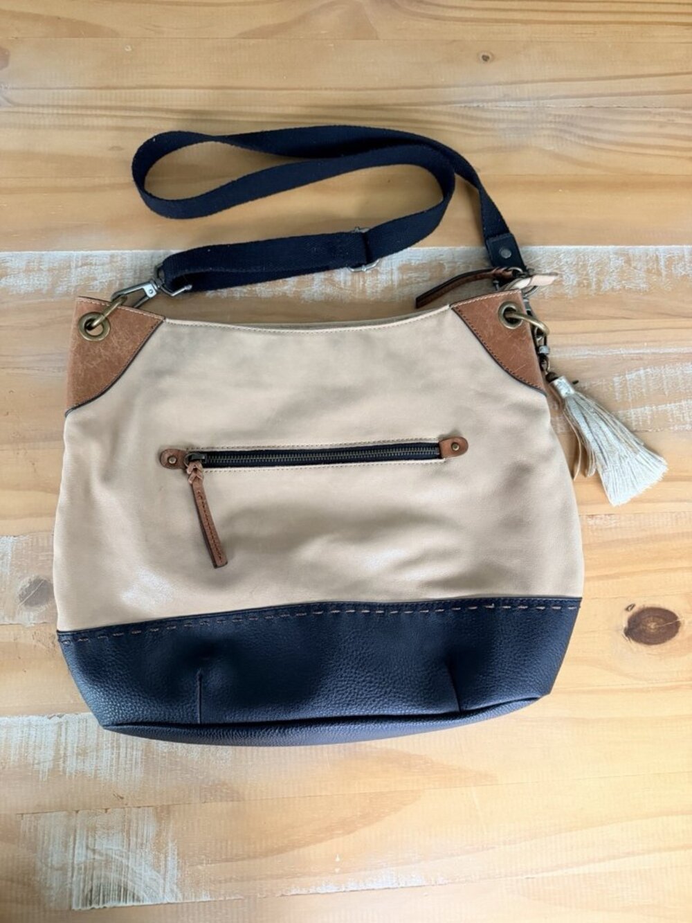The Sak Leather Tan & Black Boho Hippie Retro Crossbody Bag Leather (READ)